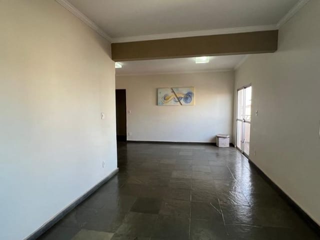 Foto do Apartamento - Apartamento à venda 3 Quartos, 1 Suite, 1 Vaga, 346M², São Sebastião, Uberaba - MG | Edifício Fabiana | ZUCATO IMOBILIARIA LTDA