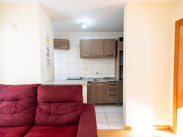 Apartamento com 43m² 1 quarto e 1 banheiro, à venda ou para alugar, no bairro Centro em Pelotas