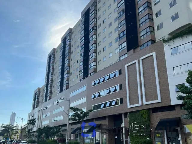 Apartamento com 69m² 2 quartos e 2 banheiros, à venda, no bairro Centro em Balneário Camboriú