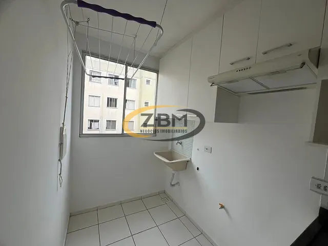Apartamento com 90m² 2 quartos e 1 banheiro, à venda, no bairro Parque Jamaica em Londrina