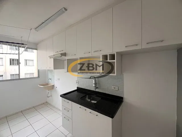 Apartamento com 90m² 2 quartos e 1 banheiro, à venda, no bairro Parque Jamaica em Londrina