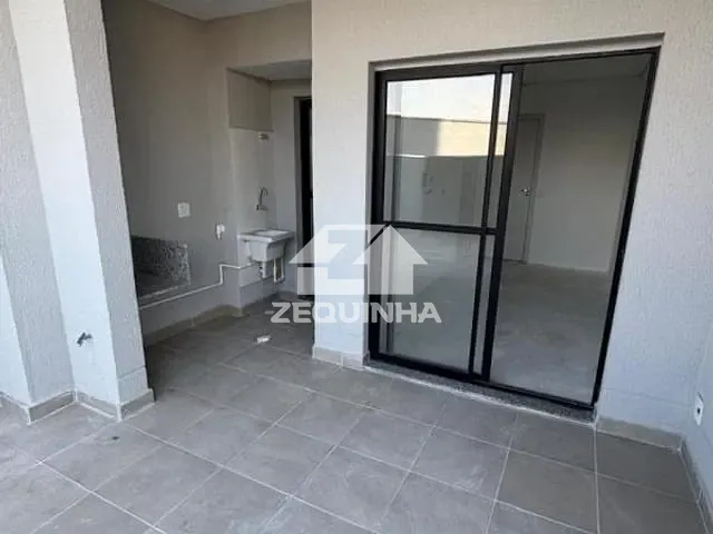 Apartamento com 48m² 2 quartos e 1 banheiro, à venda, no bairro Ayrosa em Osasco