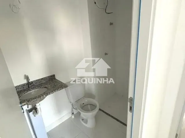 Apartamento com 48m² 2 quartos e 1 banheiro, à venda, no bairro Ayrosa em Osasco