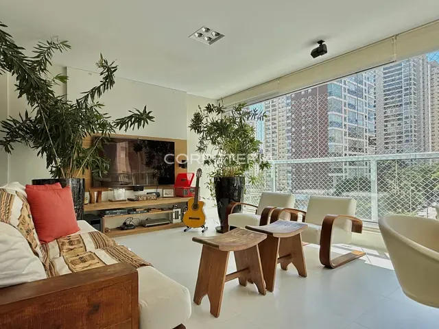 Apartamento com 222m² 3 quartos e 5 banheiros, à venda, no bairro Campo Belo em São Paulo