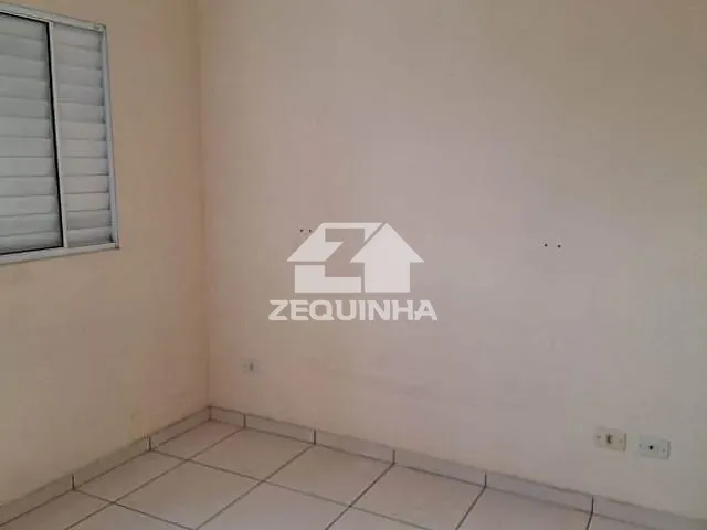 Apartamento com 49m² 2 quartos e 1 banheiro, à venda, no bairro Umuarama em Osasco