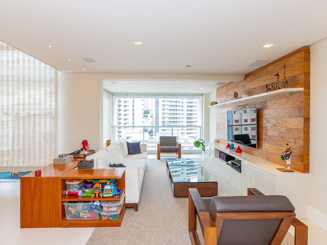 Foto do Apartamento - Apartamento tipo para venda em Vila Mariana com 3 quartos, sendo 3 suítes, 240m² | Lares e Andares Imóveis