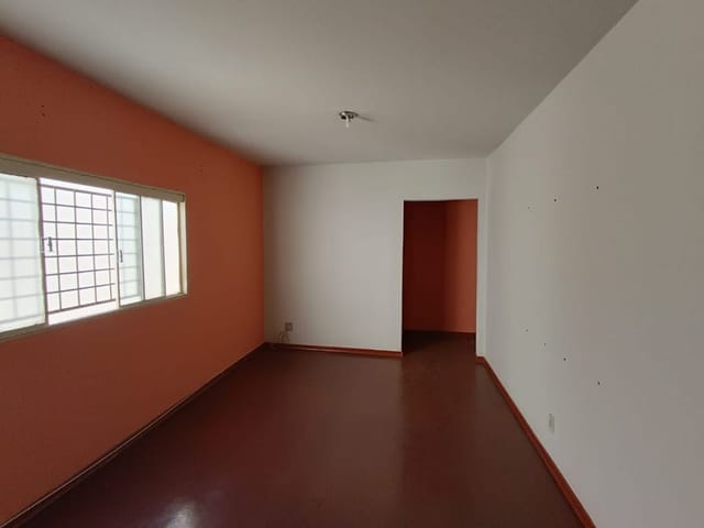 Foto do Apartamento - Apartamento com 3 dormitórios, 147 m² - venda por R$ 190.000,00 ou aluguel por R$ 1.005,41/mês - Conjunto Guanabara - Uberaba/MG | ZUCATO IMOBILIARIA LTDA
