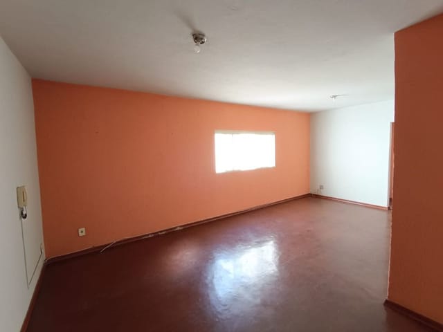 Foto do Apartamento - Apartamento com 3 dormitórios, 147 m² - venda por R$ 190.000,00 ou aluguel por R$ 1.005,41/mês - Conjunto Guanabara - Uberaba/MG | ZUCATO IMOBILIARIA LTDA