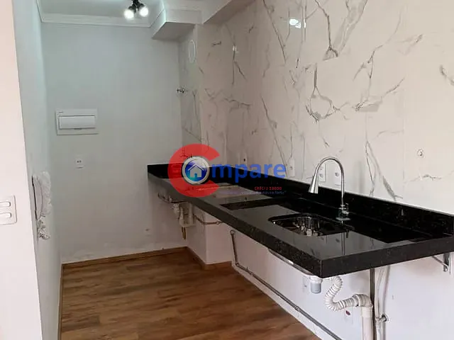 Apartamento 2 quartos e 1 banheiro, à venda, no bairro Jardim Adriana em Guarulhos
