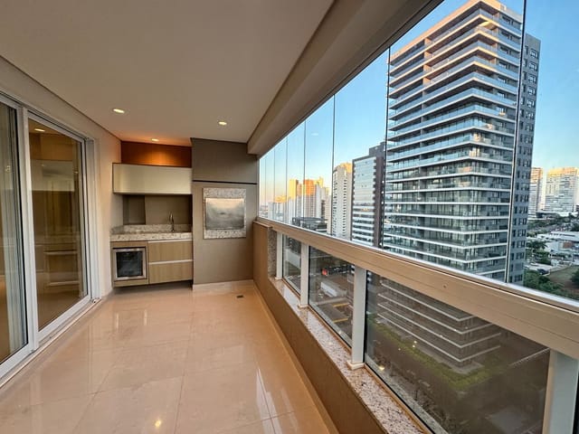 Apartamento com 197m² 3 quartos e 4 banheiros, para alugar, no bairro Gleba Palhano em Londrina