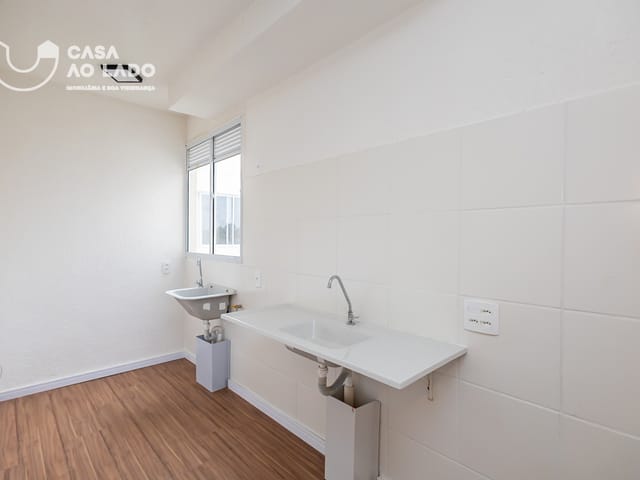 Apartamento 2 quartos e 1 banheiro, à venda, no bairro Tatuquara em Curitiba