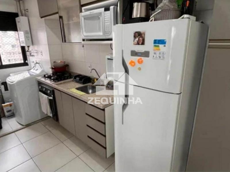 Apartamento à venda com 2 quartos, 50m² - Foto 8