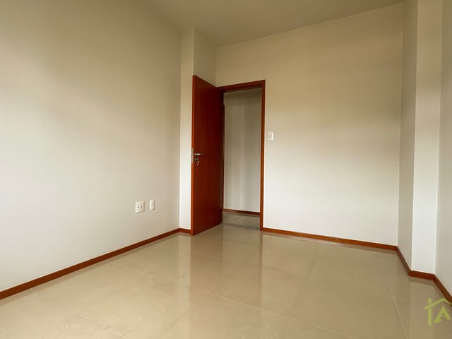 Apartamento 3 quartos e 2 banheiros, à venda, no bairro Centro em Juiz de Fora