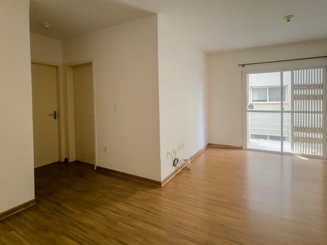 Apartamento com 93m² 2 quartos e 1 banheiro, à venda, no bairro Três Vendas em Pelotas