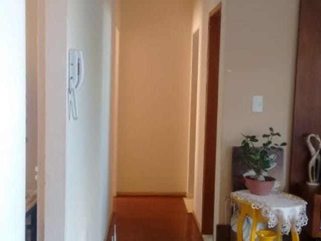 Foto do Apartamento - Apartamento com 2 dormitórios, 64 m² - venda por R$ 140.000,00 ou aluguel por R$ 1.090,00/mês - Conjunto Frei Eugênio - Uberaba/MG | ZUCATO IMOBILIARIA LTDA