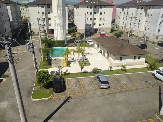 Apartamento com 50m² 2 quartos e 1 banheiro, à venda, no bairro Sarandi em Porto Alegre