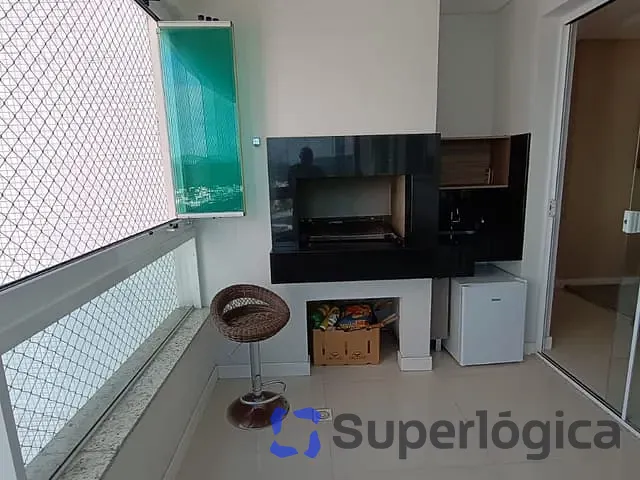 Apartamento com 333m² 4 quartos e 2 banheiros, à venda, no bairro Barra Sul em Balneário Camboriú