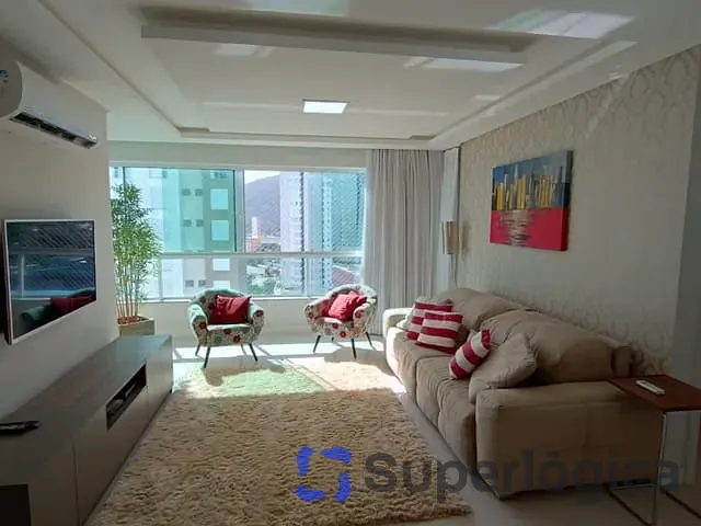 Apartamento com 333m² 4 quartos e 2 banheiros, à venda, no bairro Barra Sul em Balneário Camboriú