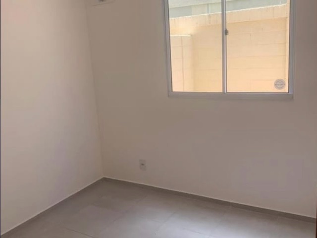Apartamento 2 quartos e 1 banheiro, à venda, no bairro Parque Pecuária em Campos dos Goytacazes