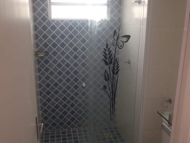 Apartamento com 57m² 2 quartos e 1 banheiro, à venda, no bairro Parque Santo Antônio em Taubaté