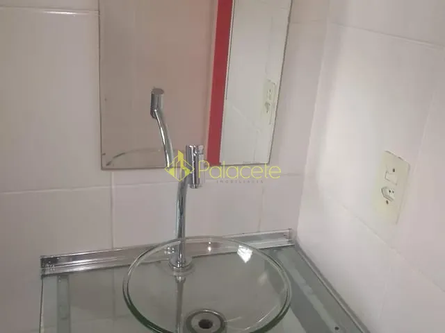 Apartamento com 57m² 2 quartos e 1 banheiro, à venda, no bairro Parque Santo Antônio em Taubaté