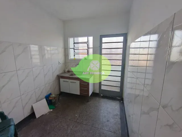 Apartamento 1 quarto e 1 banheiro, para alugar, no bairro Vila São Bernardo em Sorocaba