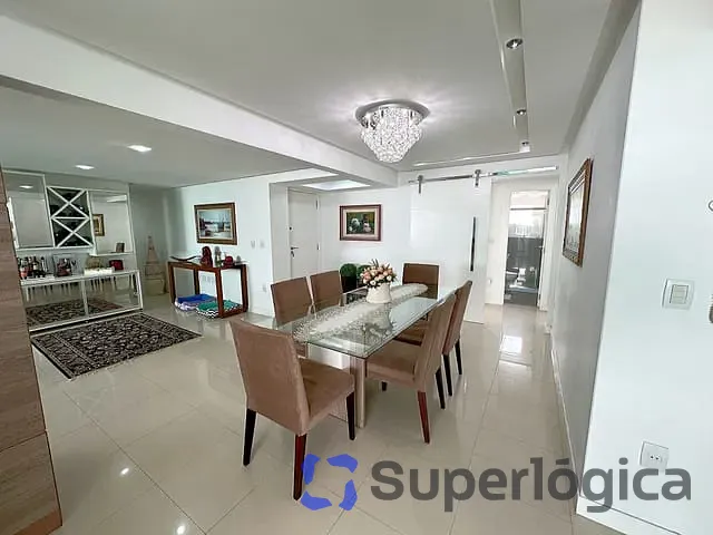 Apartamento 3 quartos e 3 banheiros, à venda, no bairro Pioneiros em Balneário Camboriú