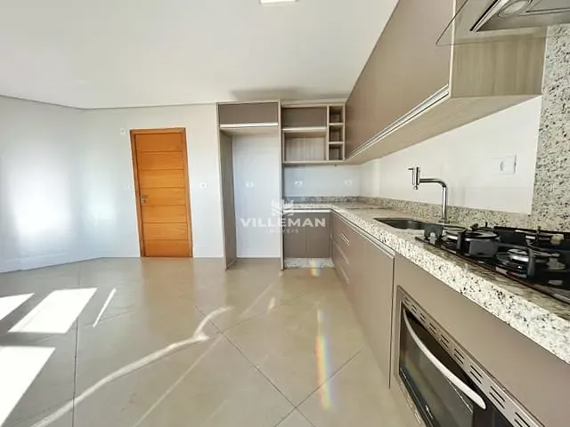 Apartamento 3 quartos e 2 banheiros, à venda, no bairro Zona 07 em Maringá