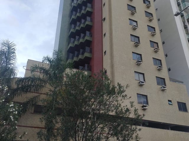 Apartamento 3 quartos e 3 banheiros, à venda ou para alugar, no bairro Centro em Campos dos Goytacazes