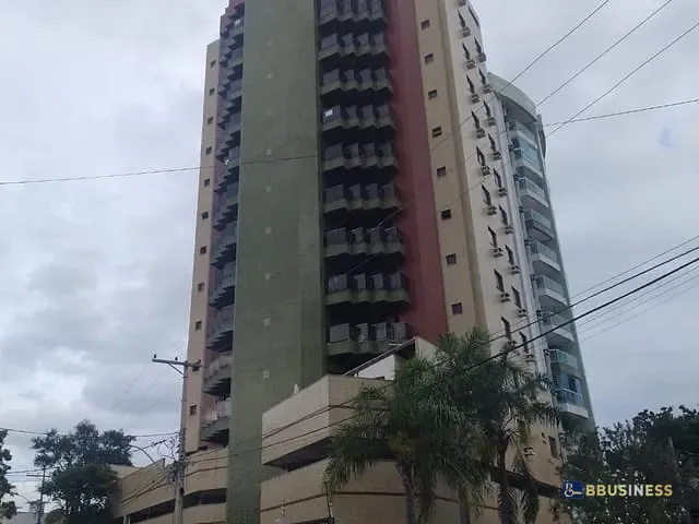 Apartamento 3 quartos e 3 banheiros, à venda ou para alugar, no bairro Centro em Campos dos Goytacazes