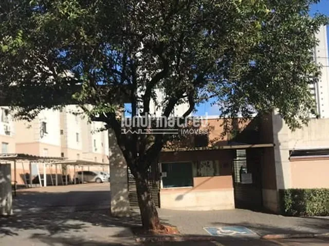 Apartamento 2 quartos e 2 banheiros, à venda, no bairro Nossa Senhora de Lourdes em Londrina