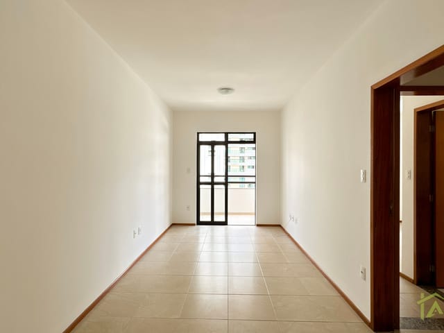 Apartamento 2 quartos e 1 banheiro, à venda, no bairro Centro em Juiz de Fora