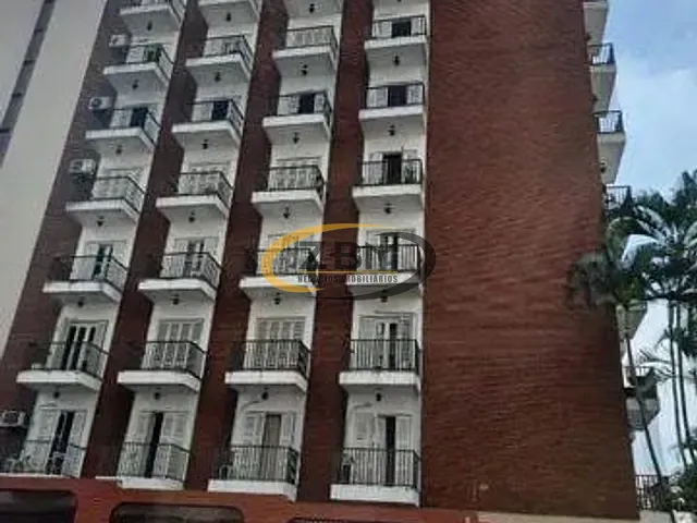 Apartamento com 210m² 4 quartos e 3 banheiros, à venda, no bairro Centro em Londrina