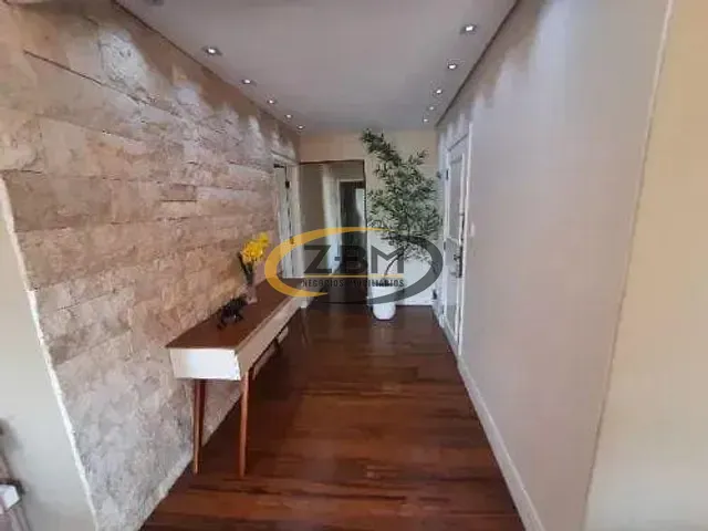 Apartamento com 210m² 4 quartos e 3 banheiros, à venda, no bairro Centro em Londrina