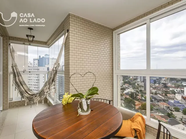 Apartamento 2 quartos e 3 banheiros, à venda, no bairro Cristo Rei em Curitiba