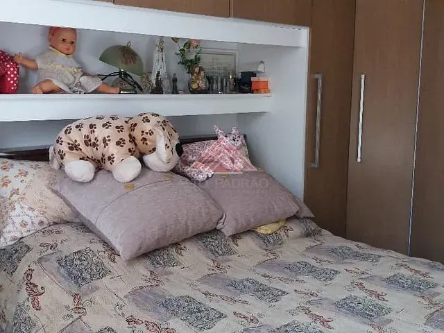 Apartamento 2 quartos e 1 banheiro, à venda, no bairro Parque São Vicente em Mauá