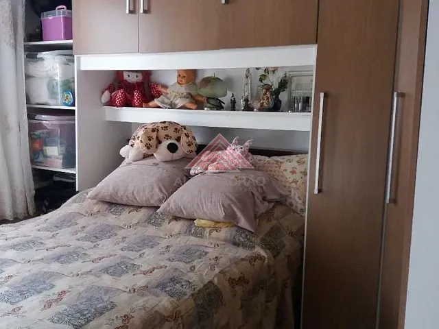Apartamento 2 quartos e 1 banheiro, à venda, no bairro Parque São Vicente em Mauá