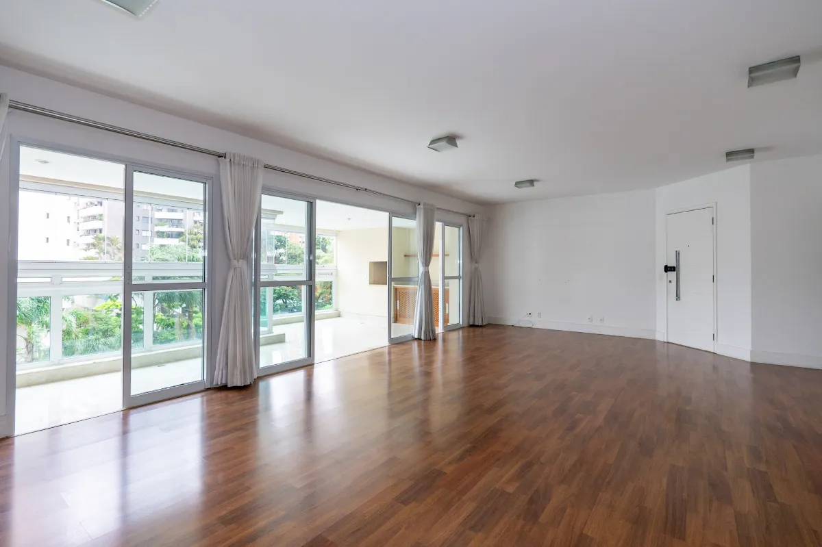 Apartamento para venda em Campo Belo com 3 quartos, sendo 3 suítes, 155m²