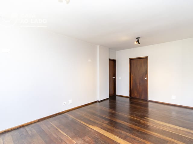 Apartamento 3 quartos e 4 banheiros, para alugar, no bairro Bigorrilho em Curitiba