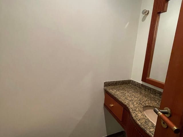 Apartamento com 187m² 3 quartos e 4 banheiros, à venda, no bairro Centro em Taubaté