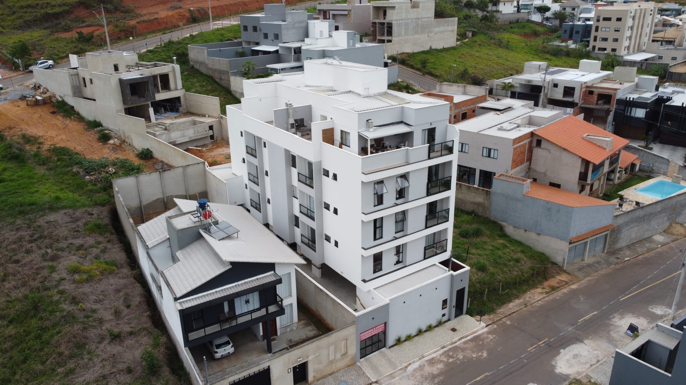 Apartamento à Venda em Jóquei Clube