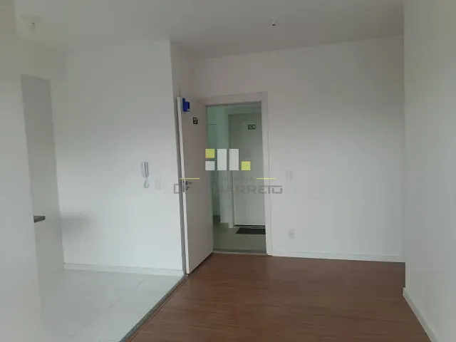 Apartamento 2 quartos e 1 banheiro, para alugar, no bairro Jardim Basilicata em Sumaré