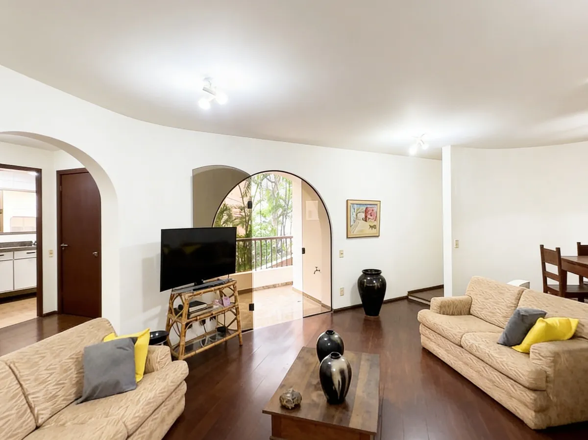 Apartamento para venda em Moema com 4 quartos, sendo 2 suítes, 170m²