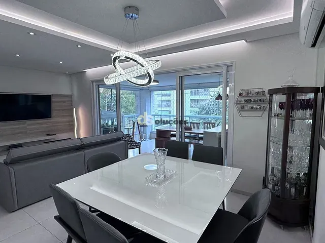 Apartamento 3 quartos e 5 banheiros, à venda, no bairro Água Branca em São Paulo