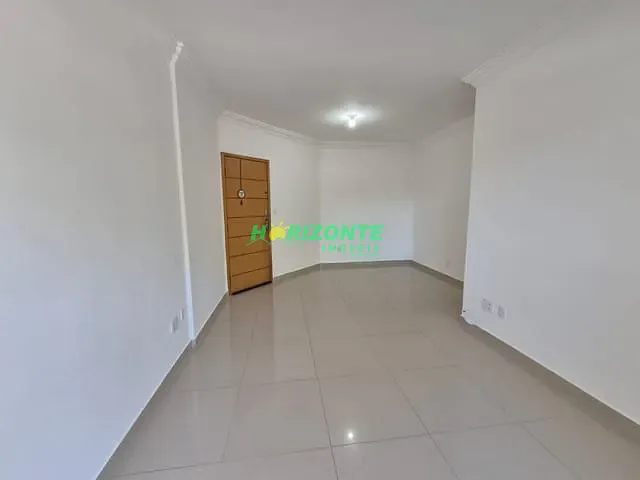 Apartamento com 121m² 3 quartos e 3 banheiros, à venda, no bairro Centro em Jacareí