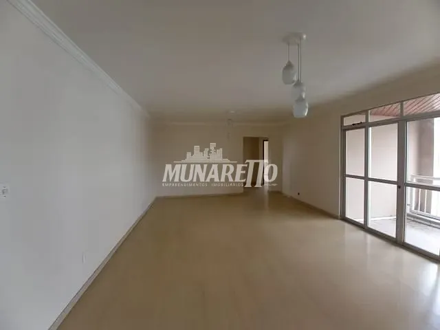 Apartamento com 162m² 3 quartos e 2 banheiros, à venda, no bairro Centro em Concórdia