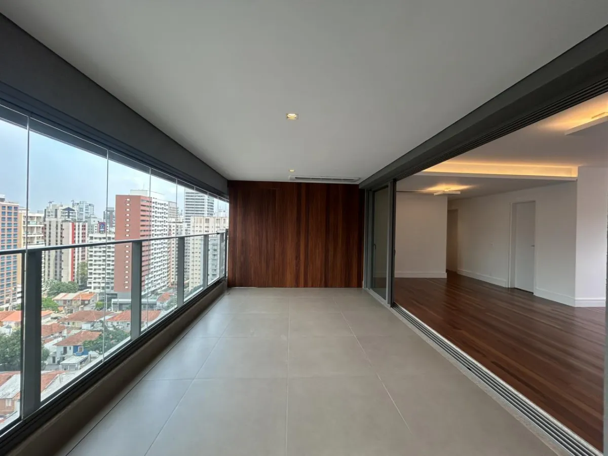 Apartamento para venda em Vila Nova Conceição com 3 quartos, sendo 3 suítes, 160m²
