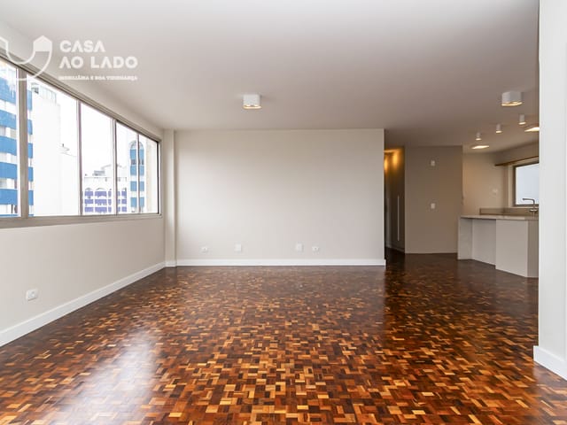 Apartamento 3 quartos e 2 banheiros, à venda, no bairro Água Verde em Curitiba