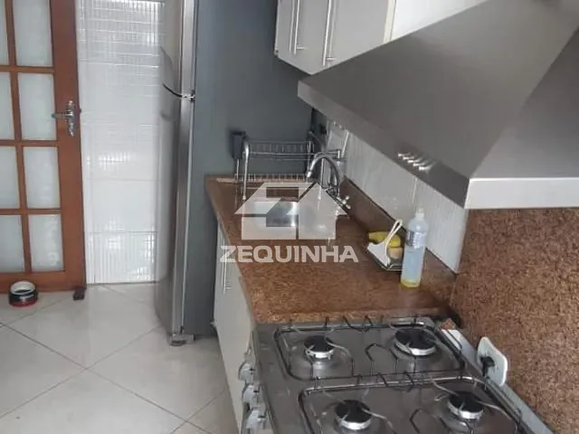 Apartamento com 55m² 2 quartos e 1 banheiro, à venda, no bairro Veloso em Osasco