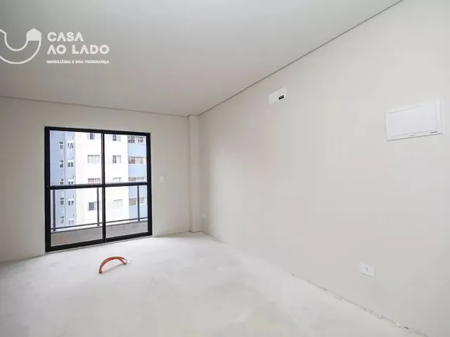 Apartamento 1 quarto e 1 banheiro, à venda, no bairro Portão em Curitiba